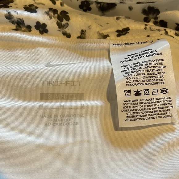 NIKE tennis skirt - Picture 4 of 5